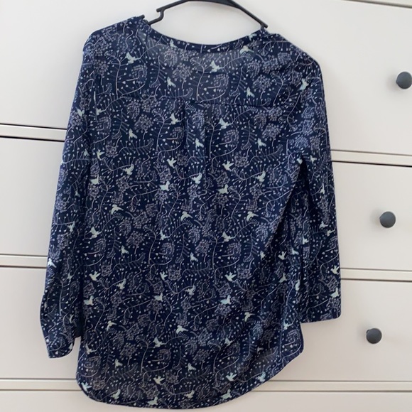 H&M Pattern Shirt - Picture 4 of 4